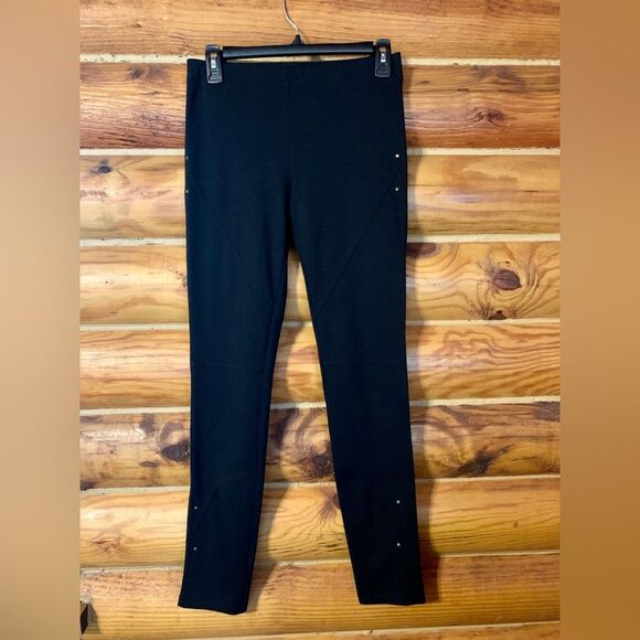 Victoria's Secret Pants - Victoria’s Secret Knit Black Studded Leggings with Pronounced Seams Small